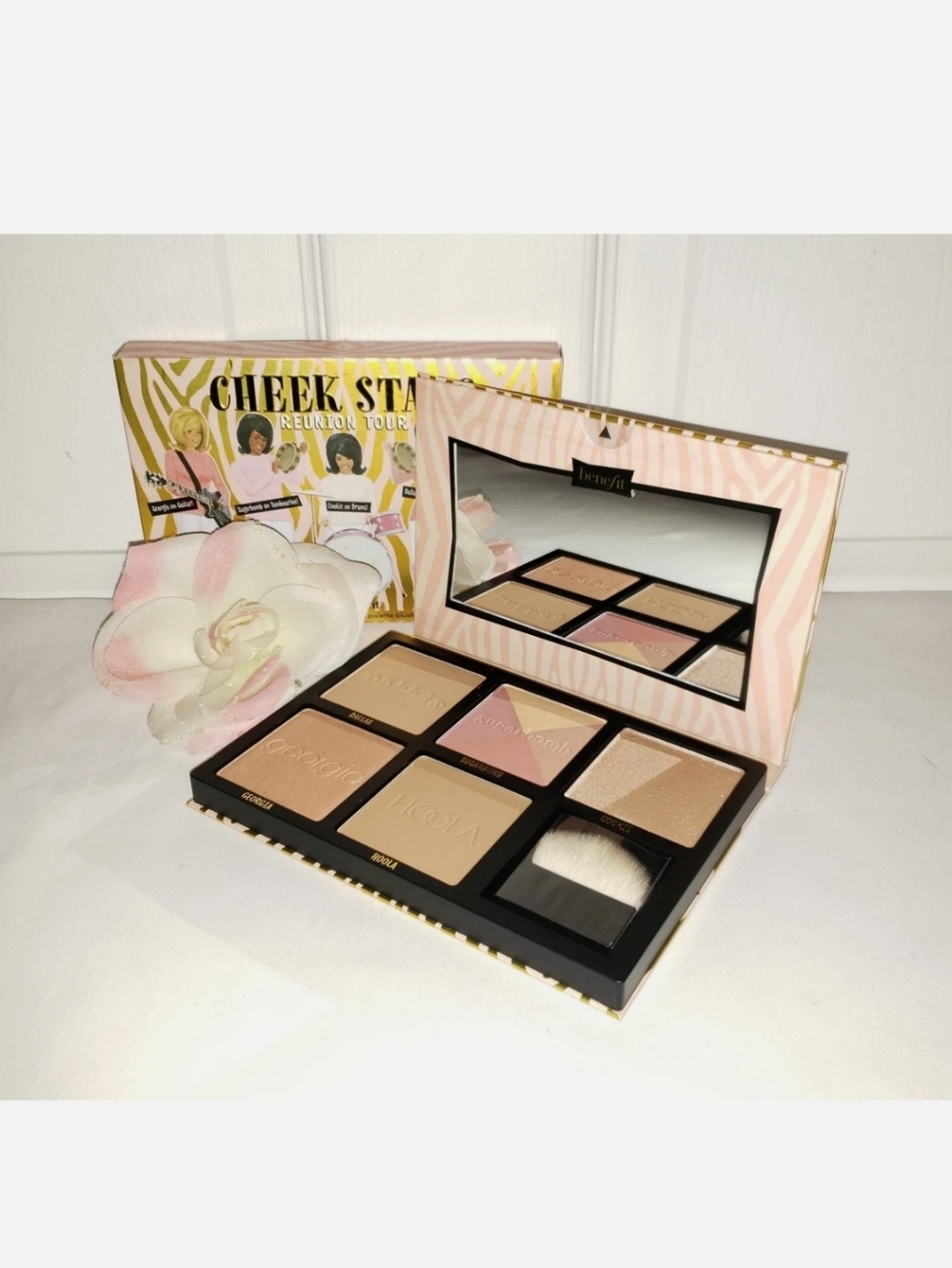 Benefit Cheek Star Palette — Pink & Champagne Shades